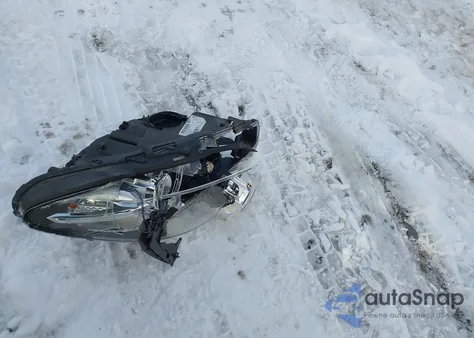 2014 BMW 528I xDrive z USA, uszkodzony, nr VIN WBA5A7C51ED619772